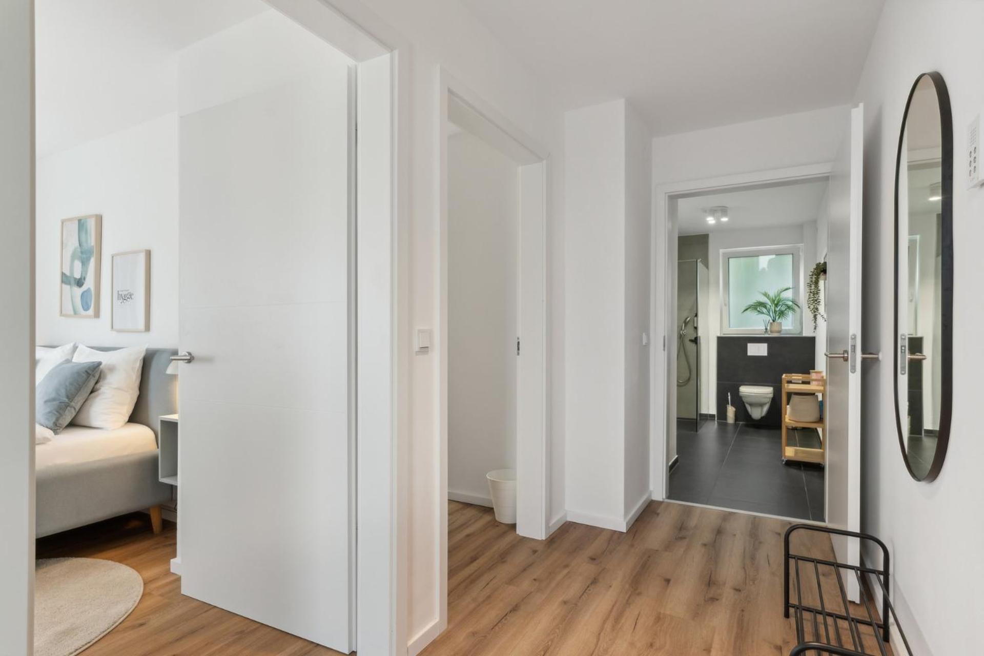 Deluxe Apartment In Bielefeld City Mit Parkplatz Und Balkon Extérieur photo